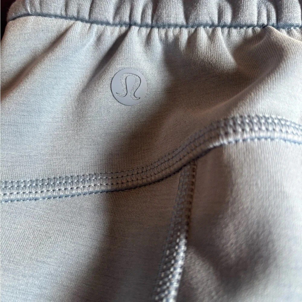 Lululemon Softstreme HR straight leg crop, utility blue size 0, NWT Plus bag - Picture 4 of 10